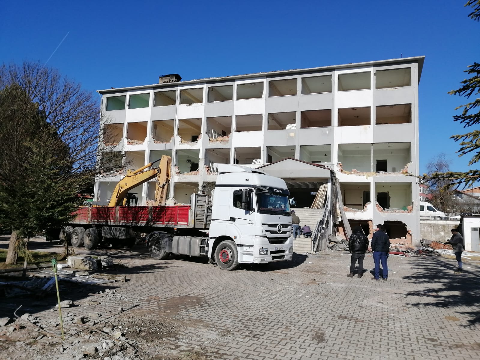 Eflani Hükümet Konağı Yıkılıyor.