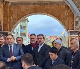 KESKİNKILIÇ’A ESKİPAZAR’DA SEVGİ SELİ.