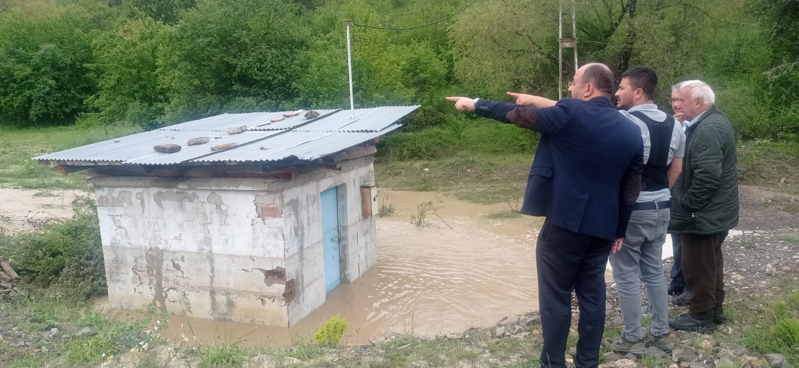 EFLANİ KARLI VE GÖKGÖZ KÖYLERİNDE SEL FELAKETİ