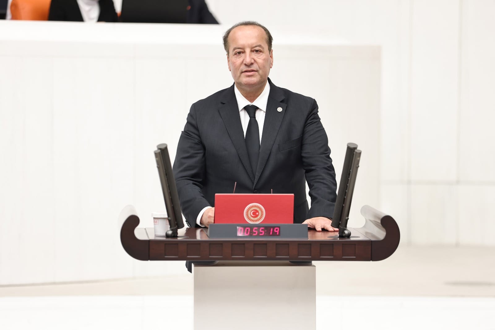ASGARİ ÜCRETLİ BAYRAMI “SEVİNÇLE” DEĞİL “ACIYLA” KARŞILIYOR  ASGARİ ÜCRETLİ İÇİN BAYRAM “SEVİNÇ GÜNÜ” DEĞİL “HÜZÜN GÜNÜ” OLDU.