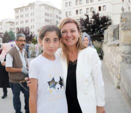 BAŞKAN ELİF KÖSE SEÇİM ÇALIŞMALARINA BAŞLADI.2