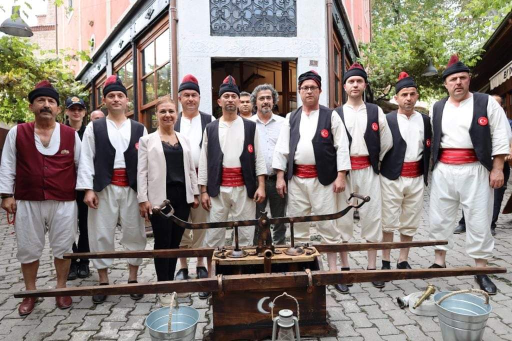TARİHİ KENTTE TULUMBACILAR …