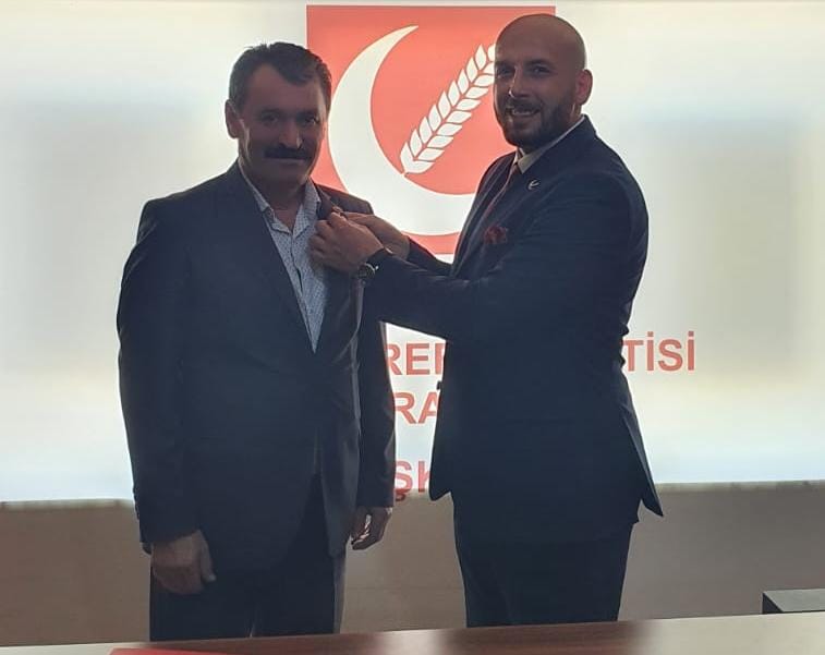 Yortan Belde Belediye Meclis Üyesi Sezayi Taşçı Yeniden Refah Partisine Katıldı.