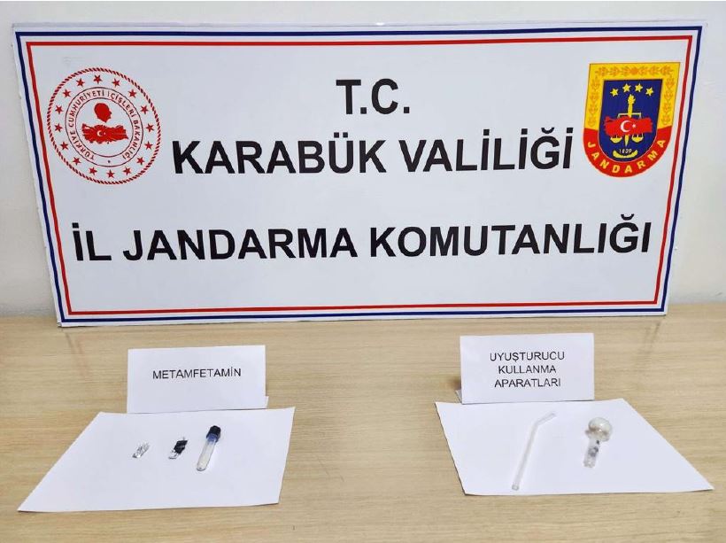 KARABÜK İL JANDARMA EKİPLERİNDEN UYUŞTURUCU OPERASYONU
