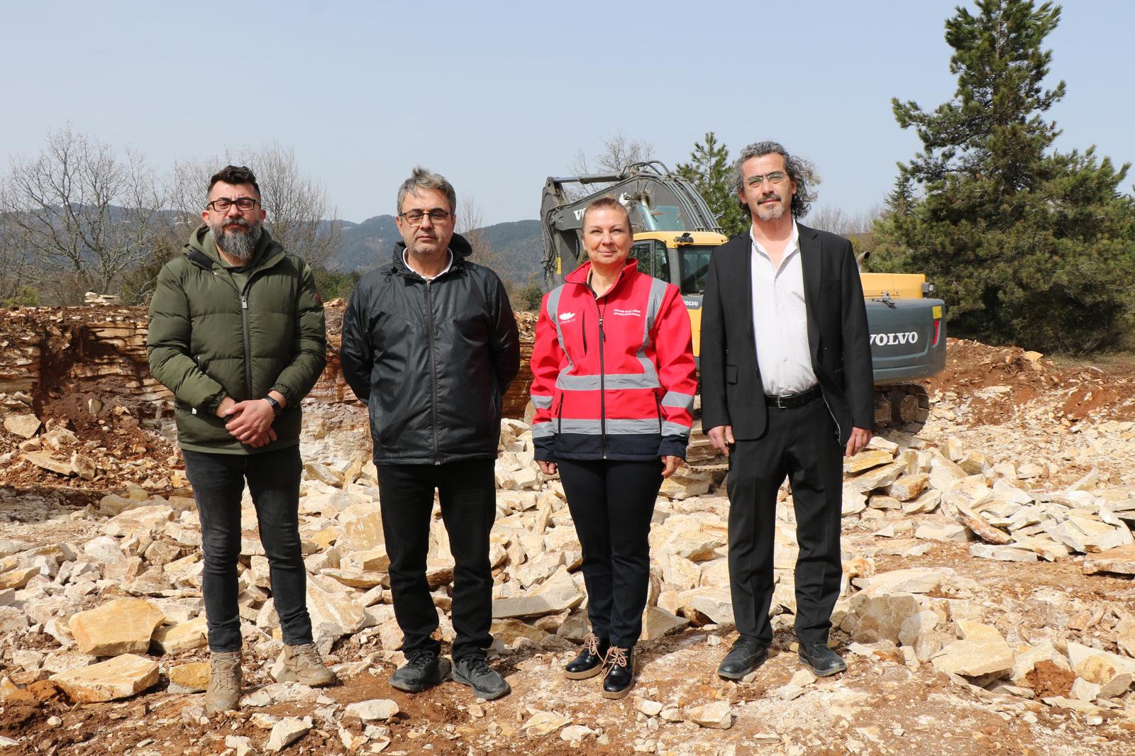 ELİF KÖSE: ‘’50 YILLIK REZERVE SAHİP VE YILLIK 6 MİLYON TL TASARRUF SAĞLAYACAK TAŞ OCAĞINI FAALİYETE GEÇİRDİK’’