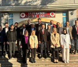 Ak Parti Safranbolu İlçe Başkanı Yasin Aydın Mazbatasını Aldı.