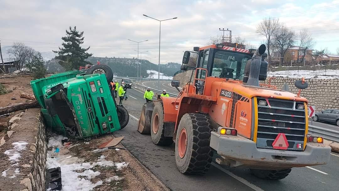 Safranbolu’da Meydana Gelen Kazada 2 Kişi Hayatını Kaybetti