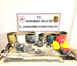 Karabük’te İzinsiz Kazı Yapan 5 Kişi Yakalandı