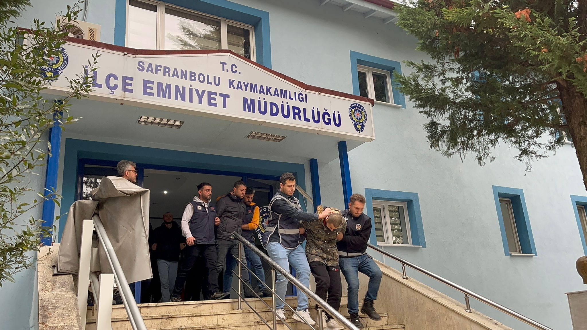 Kuyumcu Soygununda 4 Kişi Tutuklandı.