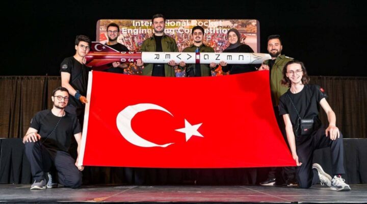KBÜ’lü Öğrencinin Danışmanlığındaki Roket Takımı ABD’de Üçüncülük Elde Etti
