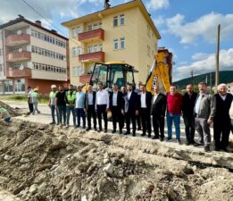 Milletvekillerinden Eflani’ye Ziyaret