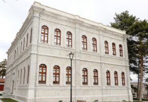 Safranbolu Devlet Hastanesine ek idari hizmet binası tahsis edildi