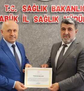 KARABÜK EĞİTİM VE ARAŞTIRMA HASTANESİ’NE ANNE VE BEBEK SAĞLIĞINDA İKİ BAŞARI BELGESİ