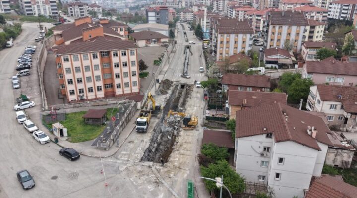 BAŞKAN ÇETİNKAYA AYDINLIKEVLER MAHALLESİNİN İMARI İÇİN KOLLARI SIVADI