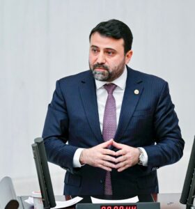 Cem Şahin: “Bizler Seçimle İktidara Geldik”