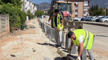 BAŞKAN ÖZKAN ÇETİNKAYA 5000 EVLER’DE DEV DÖNÜŞÜMÜ BAŞLATTI